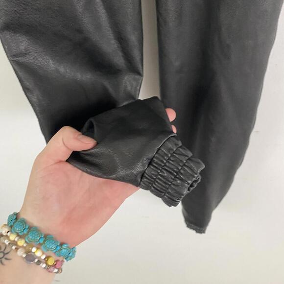 SPANX black high rise faux leather joggers sz XS - Picture 5 of 6